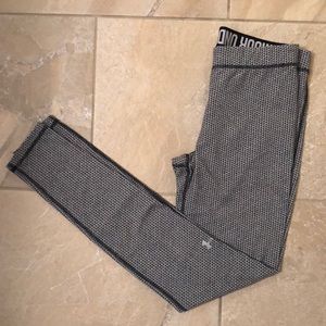 Under Armour Gray Patterned Leggings